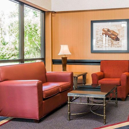 Quality Inn Auburn Hills - Detroit North Esterno foto