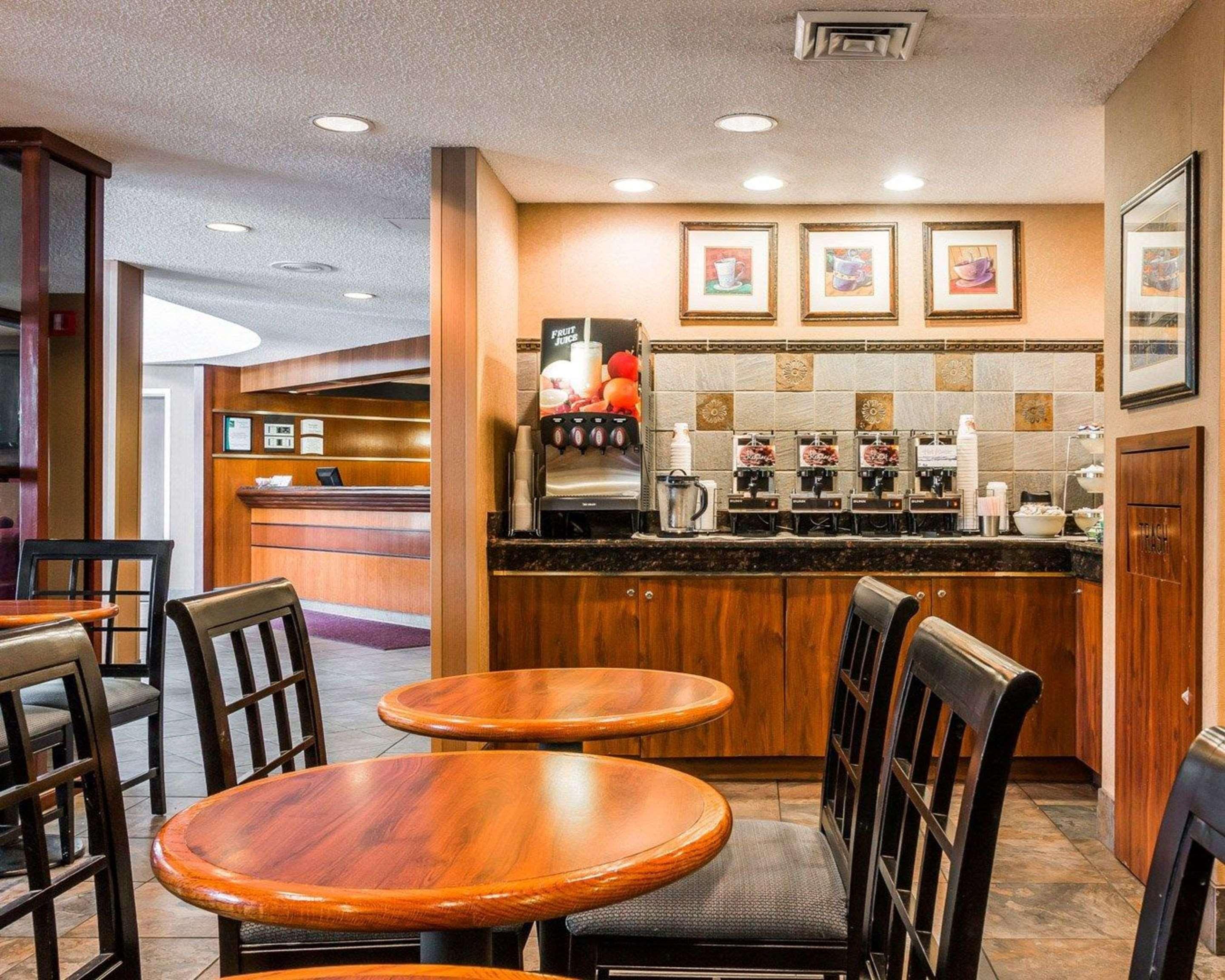 Quality Inn Auburn Hills - Detroit North Esterno foto